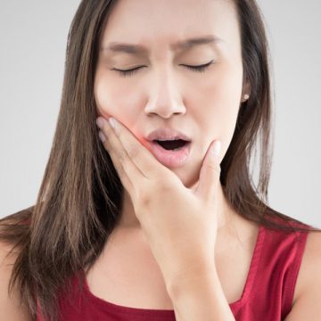 Periodontitis: An Inside Look Into the Causes and Treatment